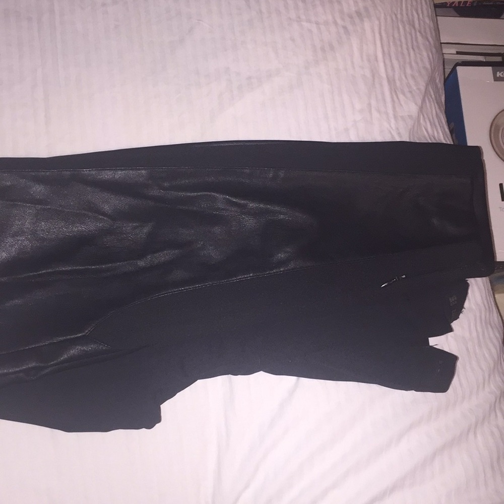 Slacks/leather/material/Size 4/5 - Picture 8 of 13